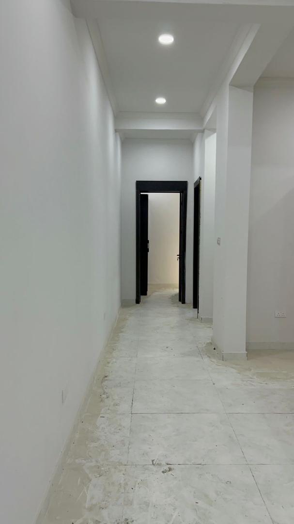 2  Bedroom Apartment